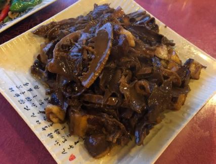 日上山庄餐厅图片