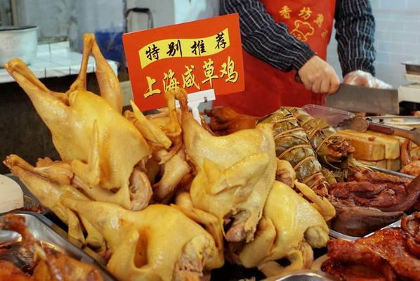 菜市场里藏美食,阿公阿嫲们都爱的这家卤味店,原来就隐藏在八市里