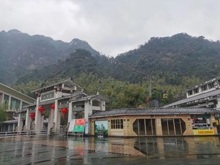 西太平洋边缘最美丽的花岗岩，三清山千奇百怪的石峰让你一次看个够