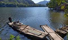 梅州游记图片] 梅县松口蓬辣滩有个沉没了许多小船的吊米潭，我专程前往一探究竟