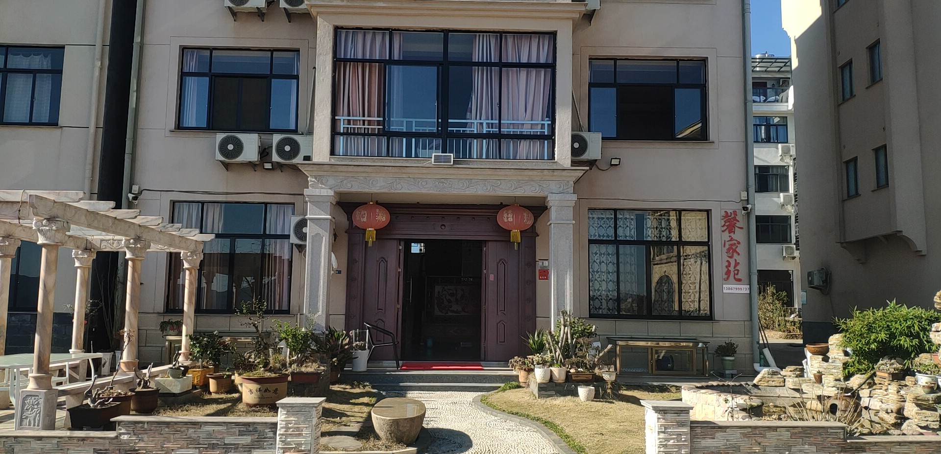 馨家苑民宿(乌石村店)餐厅图片