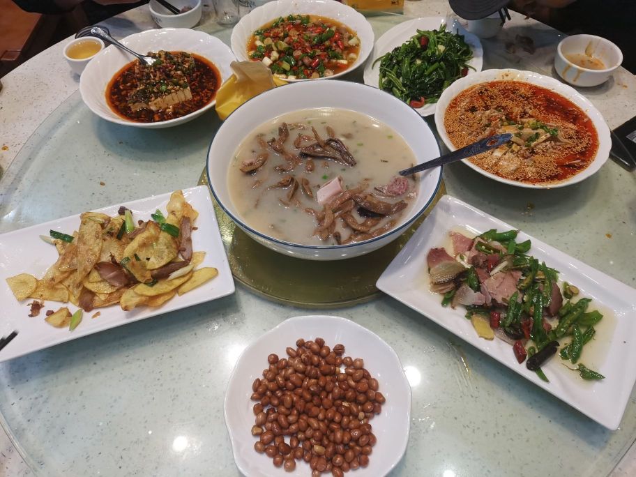 醉香居·石棉特色中餐餐厅图片