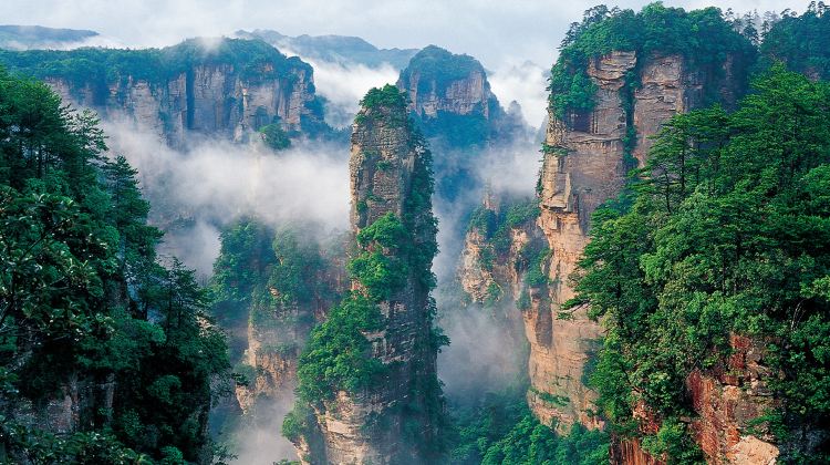 2-day  · Private Tour · Zhangjiajie + Zhangjiajie Grand Canyon + Zhangjiajie National Forest Park + Tianmen Mountain National Forest Park