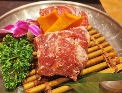 西塔老太太泥炉烤肉(重庆首店)