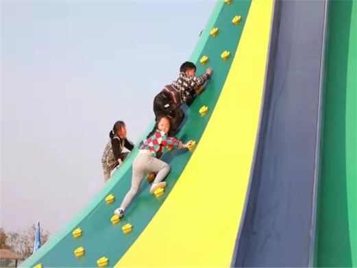 松鼠咔咔探索乐园