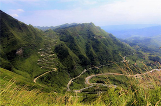 晴隆游记图文-白玉华：抗战公路——“二十四道拐”