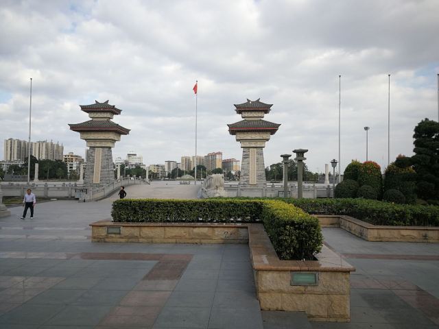 揭阳楼广场旅行图片 3