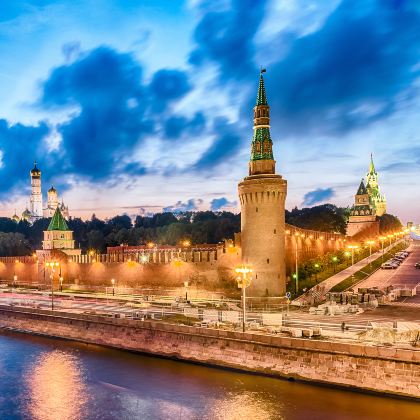 俄罗斯莫斯科+圣彼得堡9日7晚跟团游