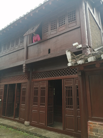 在苏杭水街,发现大多是因为男女问题,好汉们才被逼上梁山的