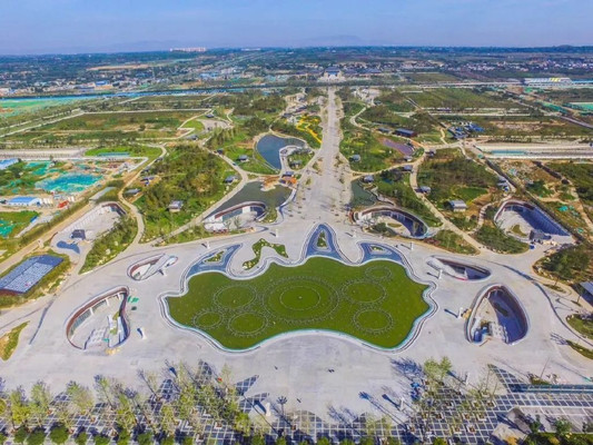 西安家门口的假期游玩宝地！赏春光、看喷泉，“穿越”到秦朝