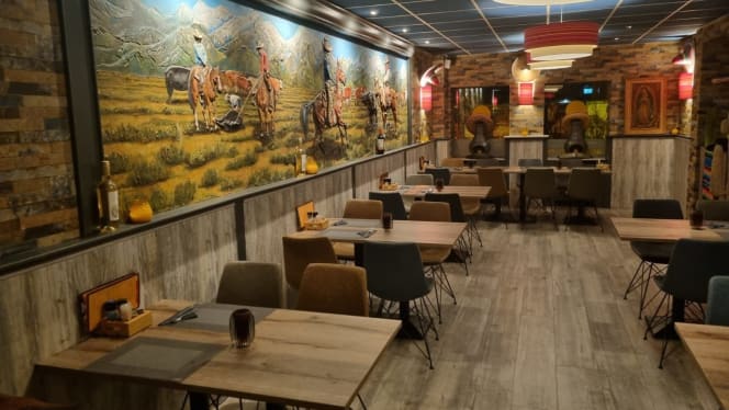 The Saloon餐厅图片