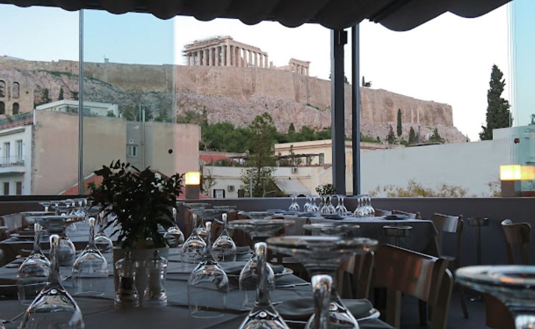 Strofi Athenian Restaurant餐厅图片