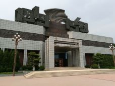 华北革命战争纪念馆-石家庄-老外6
