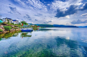 抚仙湖游记图文-国庆无需远行，在紧邻昆明的澄江，邂逅抚仙湖秘境与海豚共舞