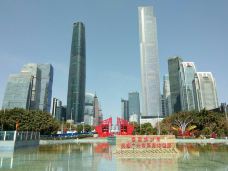 广州国际金融中心-西塔-广州-精灵背包游侠