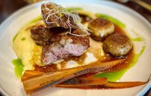 Flame restaurant餐厅图片