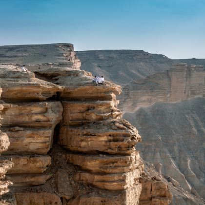 沙特阿拉伯利雅得+世界之崖+约旦安曼+佩特拉7日6晚私家团