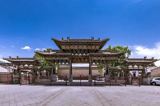 鲁土司衙门旧址、显教寺