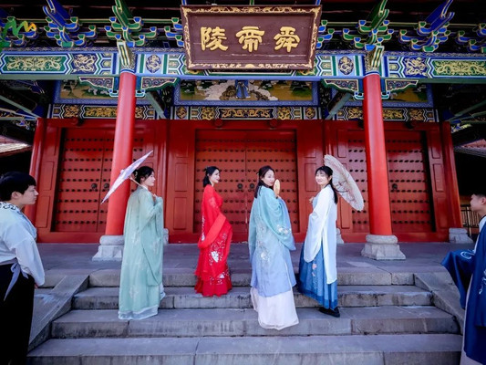 毕业旅行去哪里?免票好玩美食都给你们准备好了