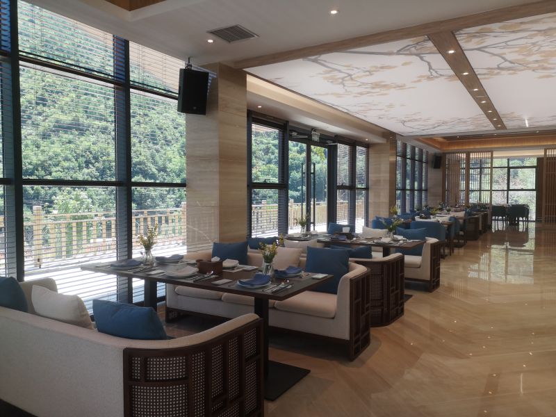 宕昌官鹅沟野奢度假酒店·餐厅餐厅图片