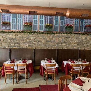 Planchette Bistro & Creperie