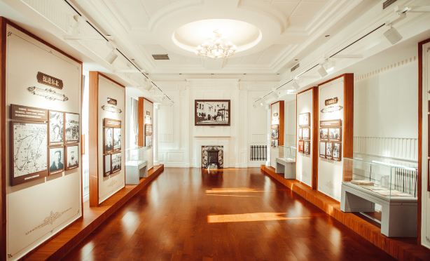 Gallery 2