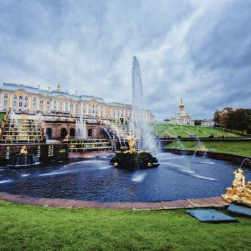 俄罗斯圣彼得堡彼得霍夫宫（夏宫）+冬宫一日游