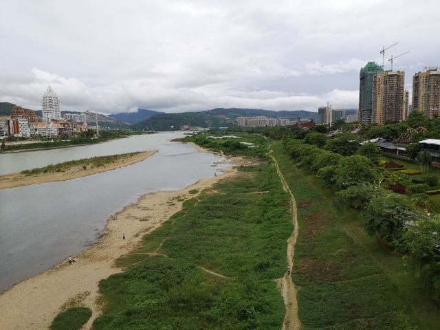 西双版纳滨江公园旅行图片 2