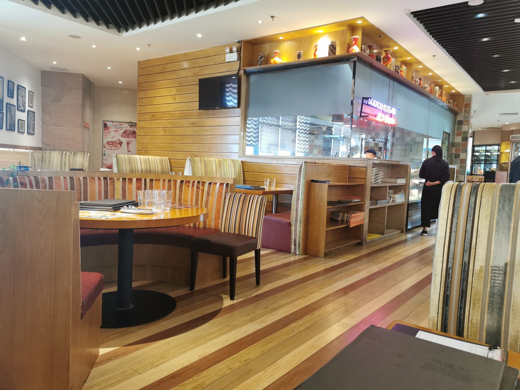 雅达利超级牛扒(狮山店)