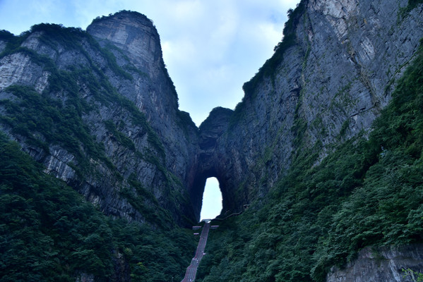天门山散步，天门洞遐想