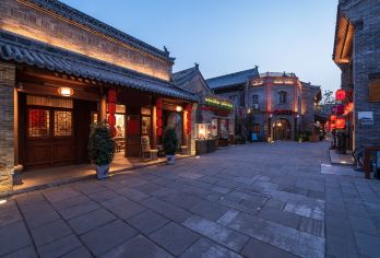 白马寺+洛邑古城一日游【新乡出发】【白马寺享有“中国第1古刹”之称】