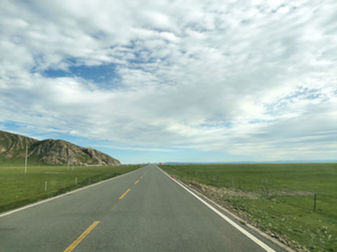 行走在西北的艳阳里,赴约梦中的青海湖。—2020.8月青甘大环线旅游