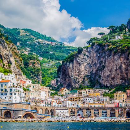意大利罗马+那不勒斯+索伦托+卡普里岛+阿马尔菲海岸+马泰拉+阿尔贝罗贝洛11日10晚拼小团
