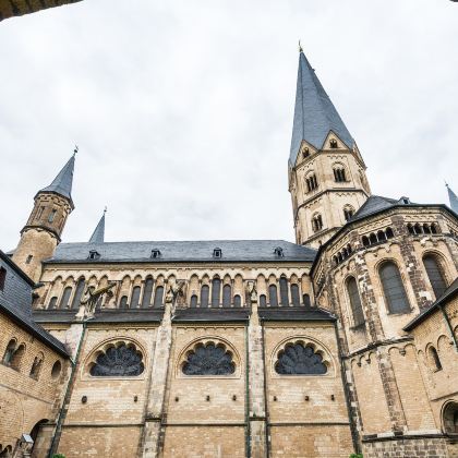 德国波恩+科隆+法兰克福2日1晚跟团游