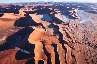 “非洲不归路”：8000年无人敢入，一脚踩空20秒消失