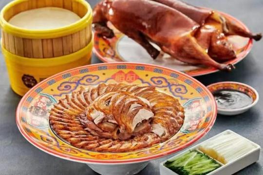 褚记北京烤鸭店(燕子矶花园城店)