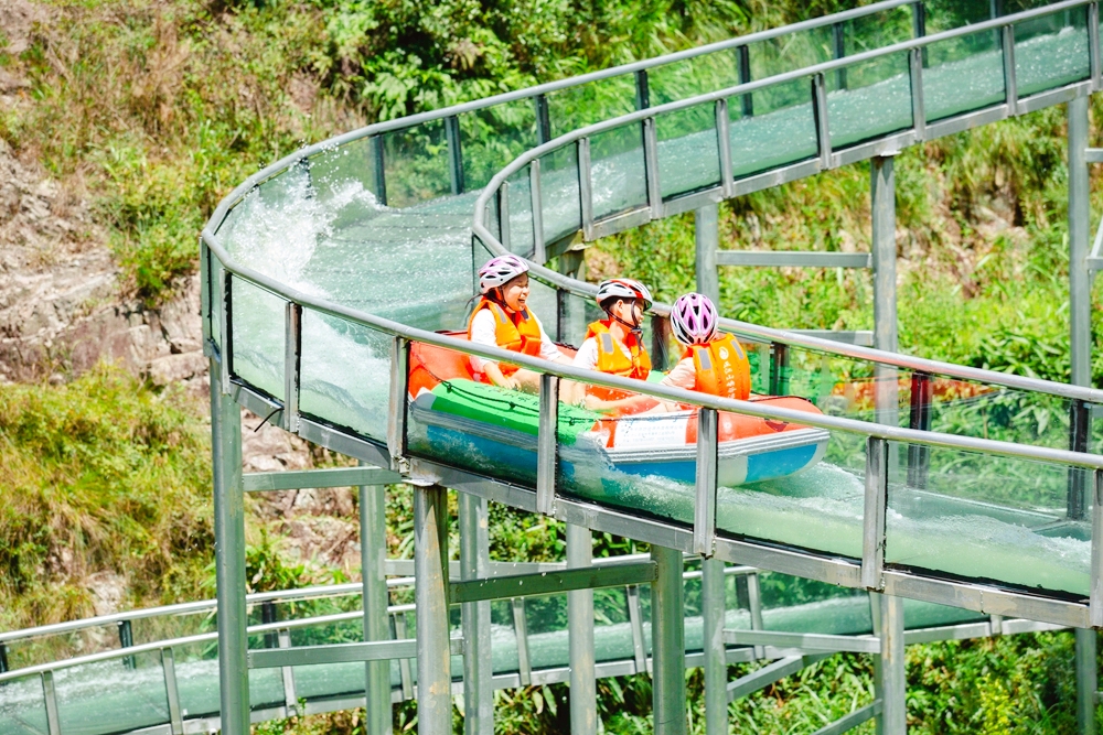 正江山峡谷漂流