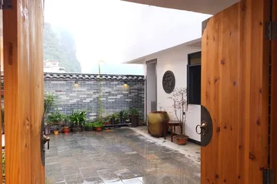 龙潭古寨