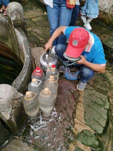 建水溥博泉(大板井)-建水-努力的三号