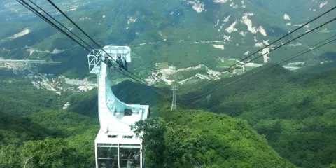 嶺南阿爾卑斯冰穀纜車