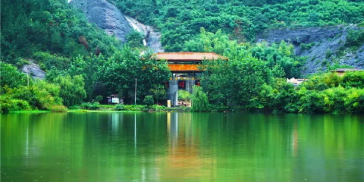 平江石牛寨景區