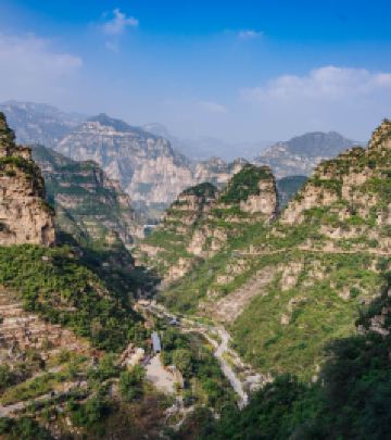 十渡风景名胜区游记图文-探究太行山北京秘境 玻璃栈道+山地越野+高山漂流 北京房山乐谷银滩1日游