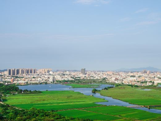 梅林湖