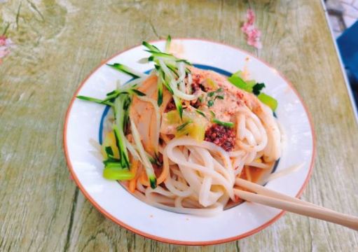 秦镇史玉林凉皮(团结中路店)