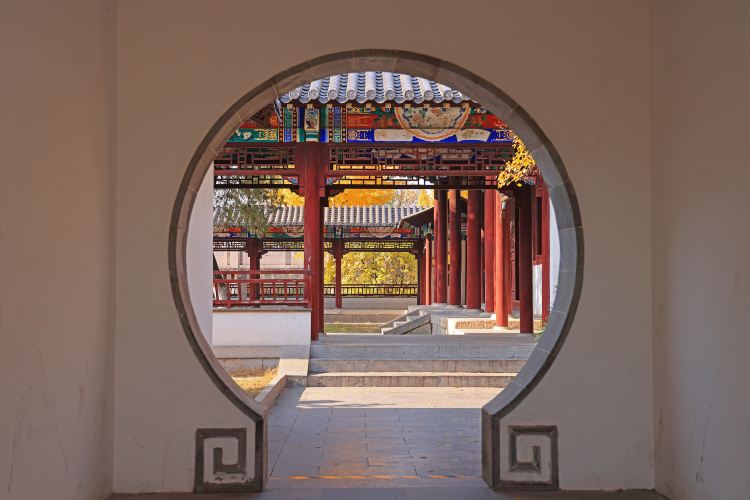 Gallery 3