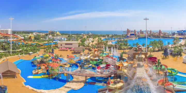 鼎龍灣國際海洋度假區