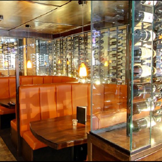 Social 242 Lounge and Grill餐厅图片