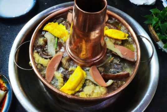 川渝味腊排铜锅家常菜(街子古镇店)