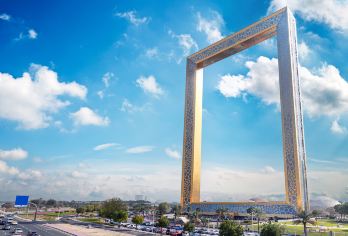 迪拜/阿布扎比自由行包车  可定制行程 下单咨询有优惠【[服务保障] 凭姓名上车 多个套餐路线丰富选择 服务力保证】