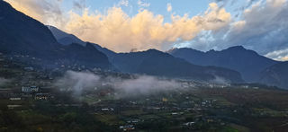 走“无法预测艰险”路，看“绚丽多彩难忘”景（二）  滇西北十日游